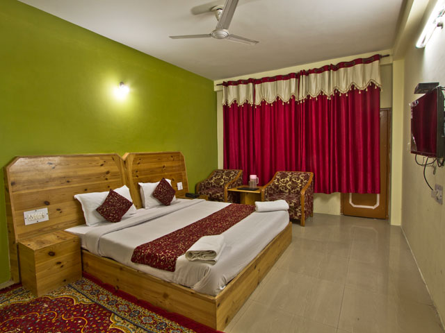 Super Deluxe Suites